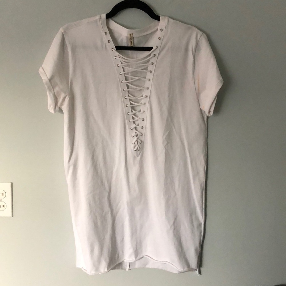 White lace up tee